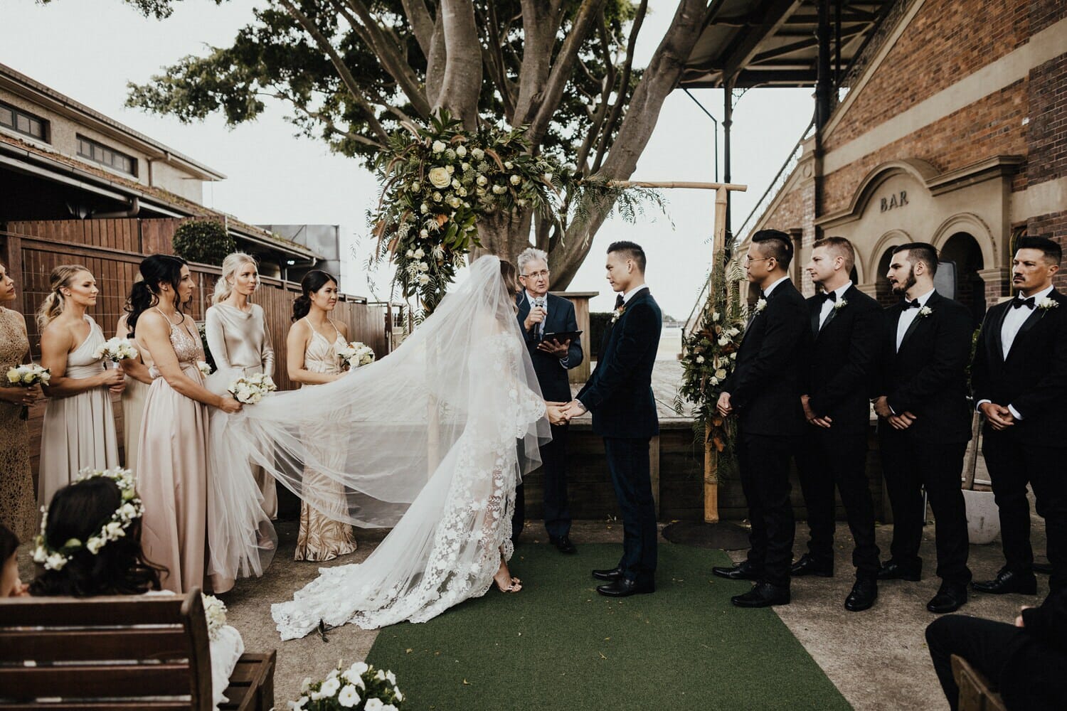 Modern Elegant Brisbane Racing Club Wedding Photographer