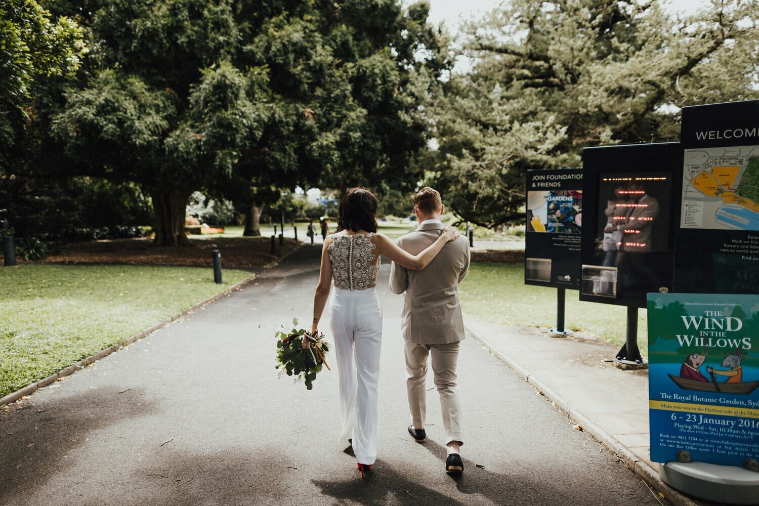 Carly + Bevan Real Wedding, Royal Botanical Gardens Sydney Wedding Photographer